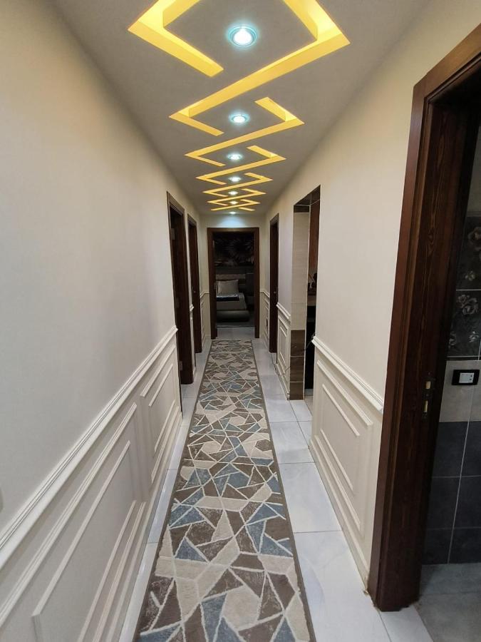 Apartment واسعة مريحة بكافة الامكانيات والفرش الحديث في المهندسين قريب من النيل والمتحف وجامعة الدول *
