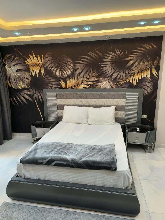 واسعة مريحة بكافة الامكانيات والفرش الحديث في المهندسين قريب من النيل والمتحف وجامعة الدول * Cairo