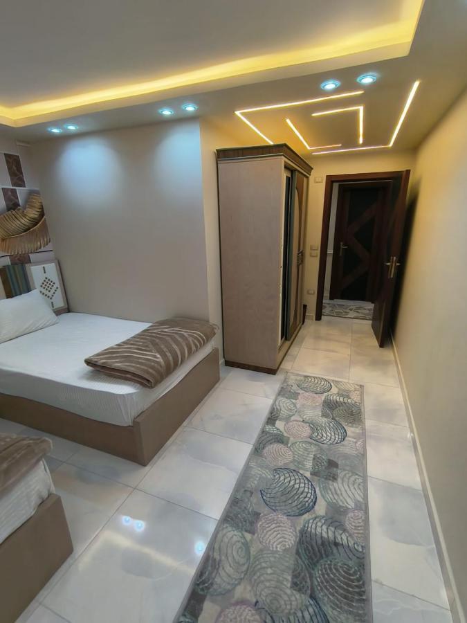 Apartment واسعة مريحة بكافة الامكانيات والفرش الحديث في المهندسين قريب من النيل والمتحف وجامعة الدول Cairo